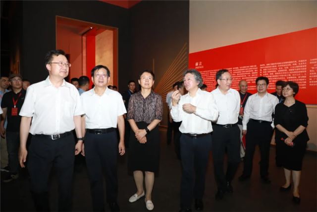 14453180227563369_28.jpg 14453180227563369_28.jpg