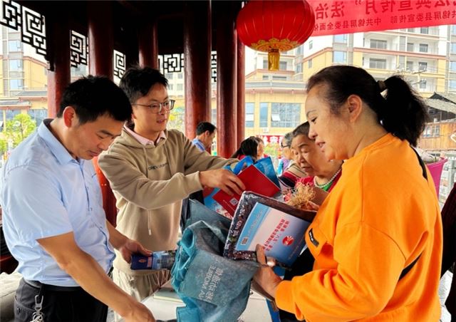 14270024323869981_33.jpeg 14270024323869981_33.jpeg